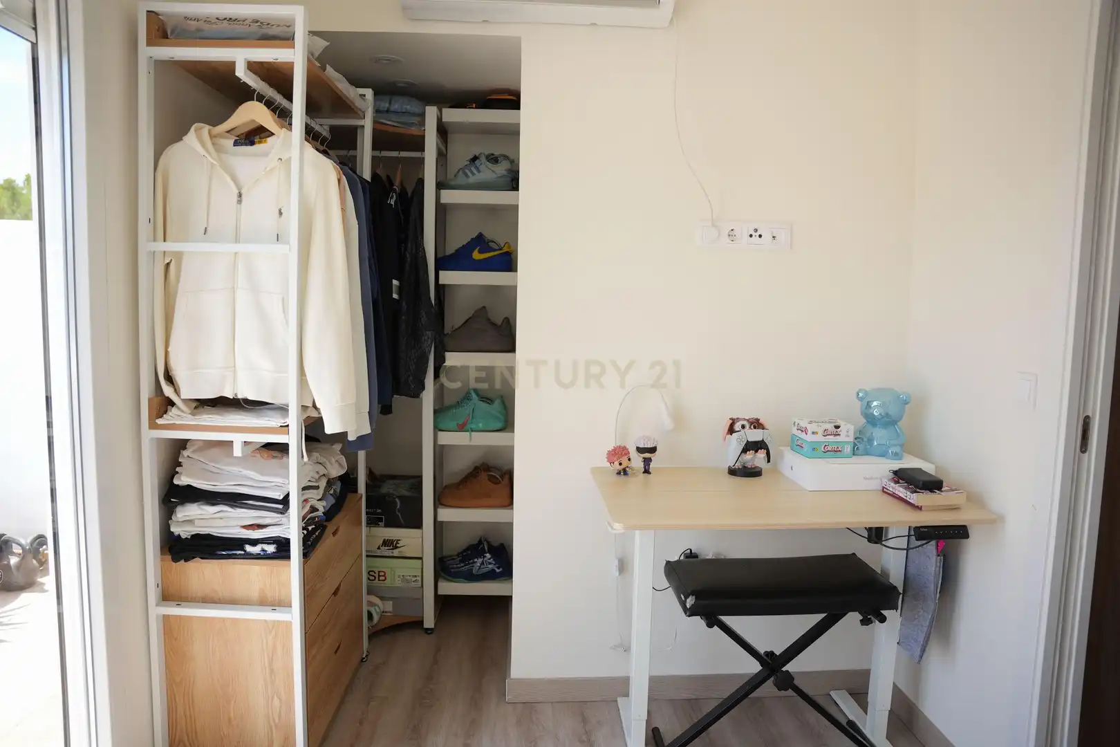 Dormitori de Casa o xalet en venda en Benalmádena amb Aire condicionat, Traster i Piscina comunitària