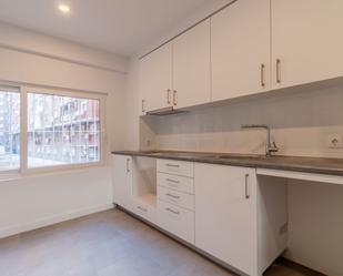 Cuina de Dúplex en venda en  Madrid Capital amb Calefacció