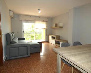 Sala d'estar de Pis de lloguer en  Zaragoza Capital amb Calefacció, Terrassa i Traster
