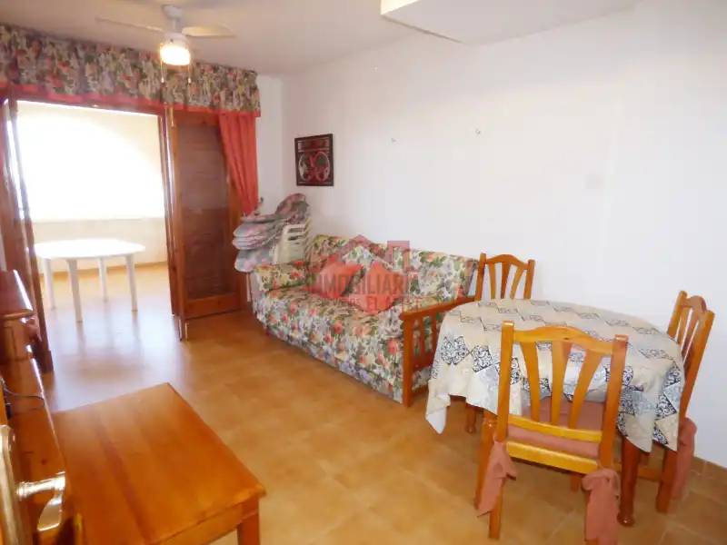 Apartments for rent in Calle Málaga, Los Arenales del Sol