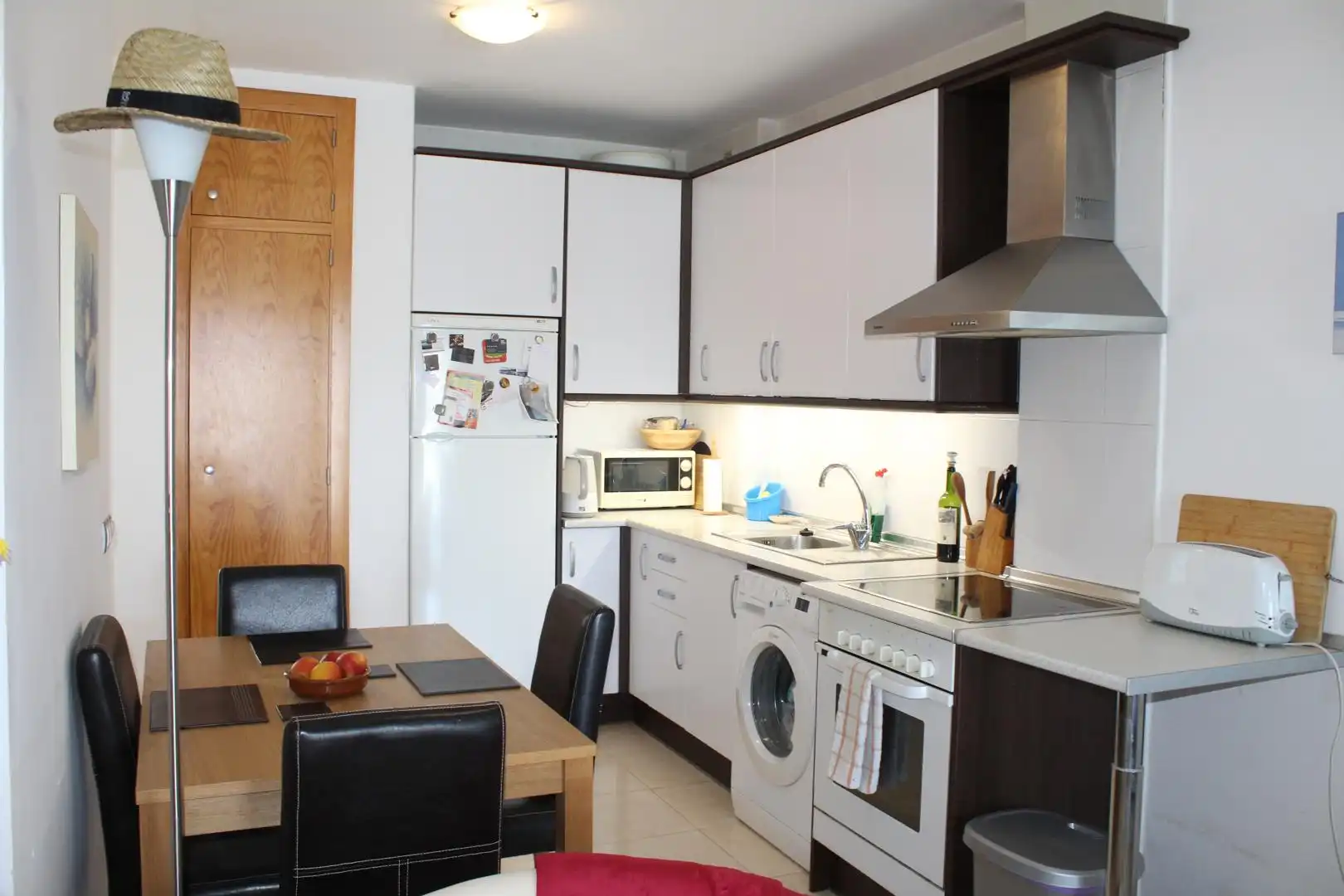 Cuina de Apartament en venda en Vícar amb Aire condicionat, Jardí privat i Terrassa