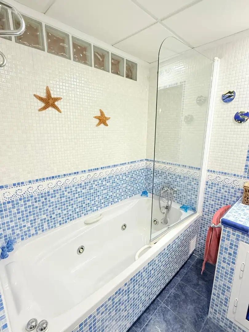 Flat with pool for sale in Ciudad Jardín, imagen 24