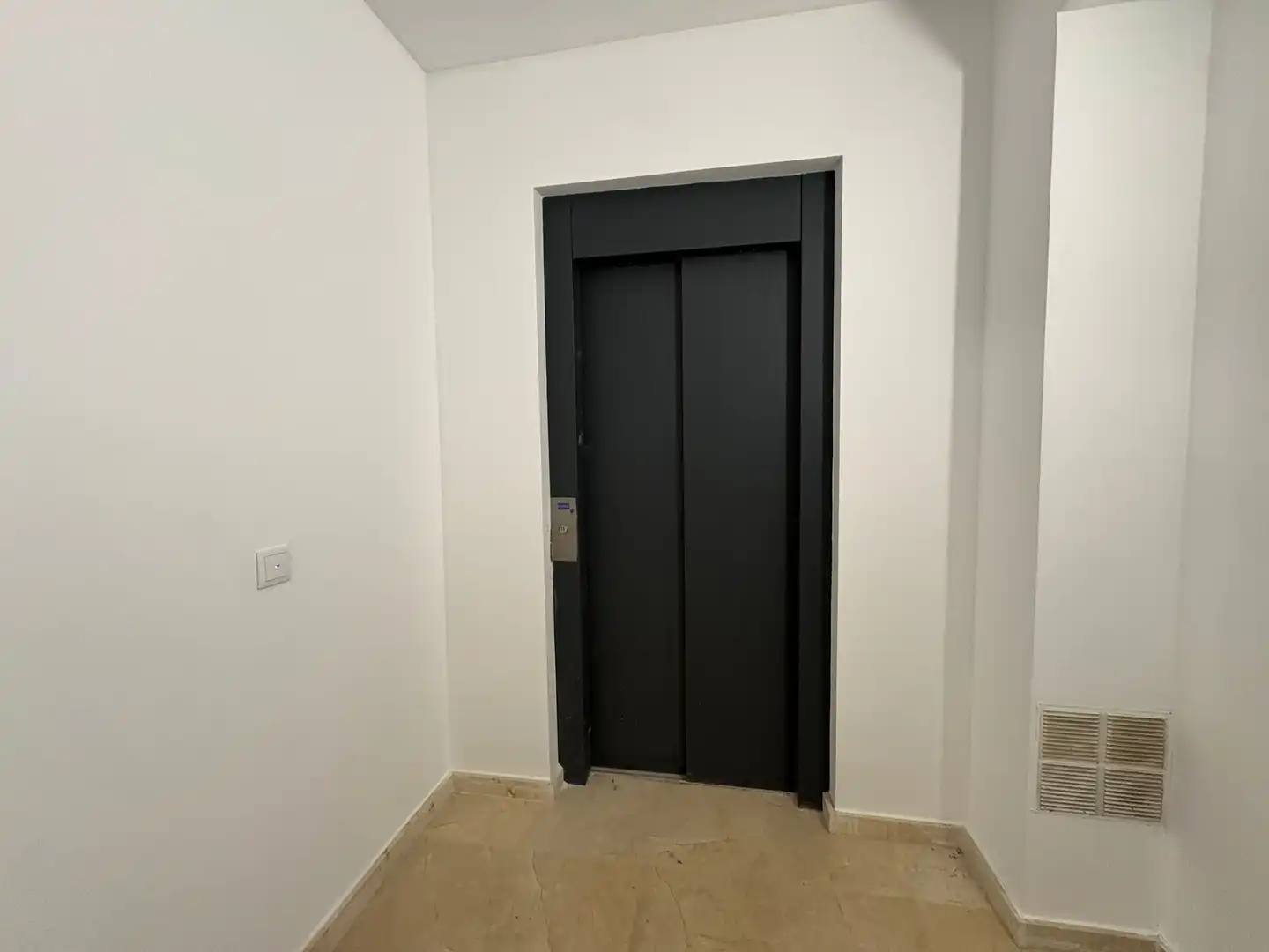 Flat for sale in La Pobla Llarga  with Air Conditioner, Heating and Terrace
