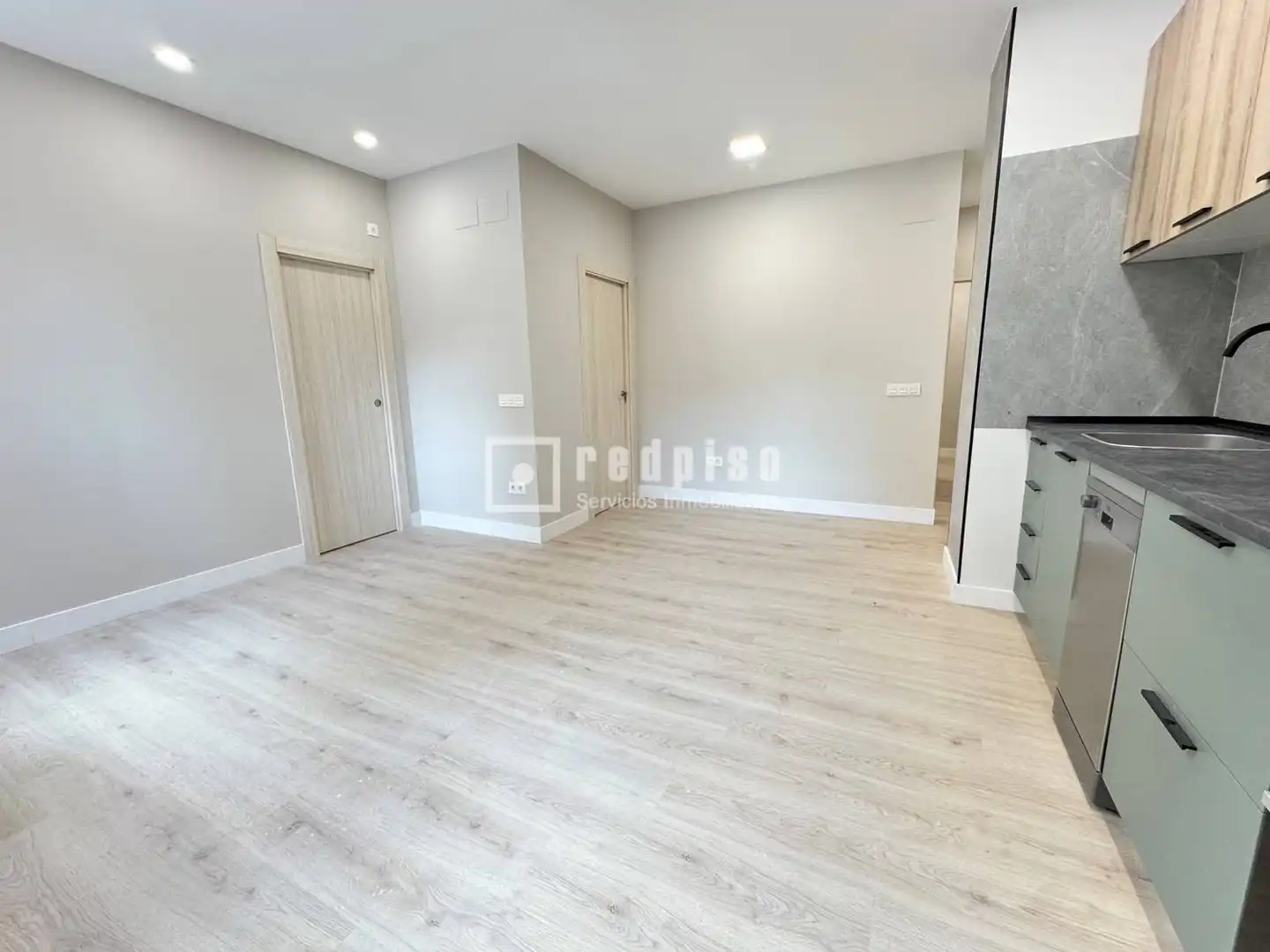Habitación de Piso en venta en Fuenlabrada con Calefacción y Trastero