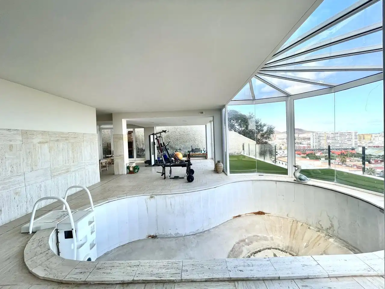 Piscina de Casa o xalet en venda en Las Palmas de Gran Canaria amb Jardí privat, Terrassa i Piscina