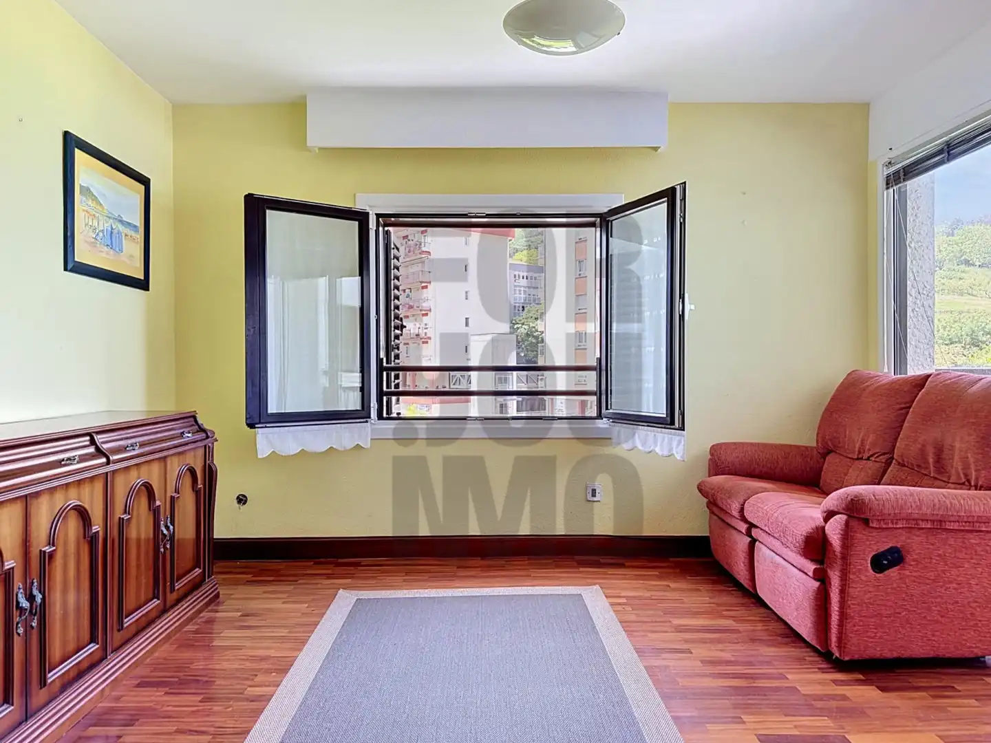 Sala de estar de Piso en venta en Zarautz con Trastero y Balcón