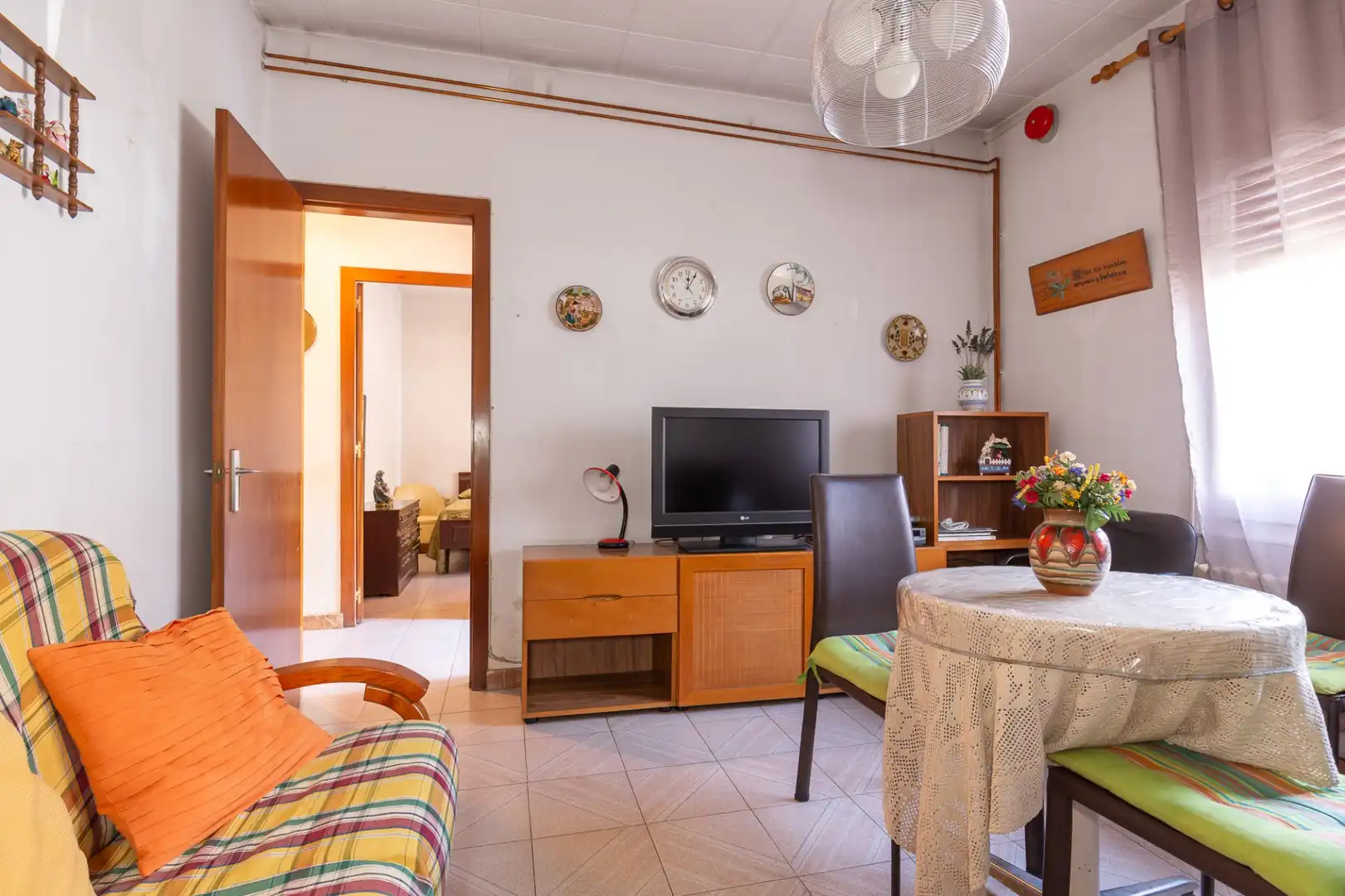 Sala d'estar de Casa o xalet en venda en Rubí amb Terrassa i Traster
