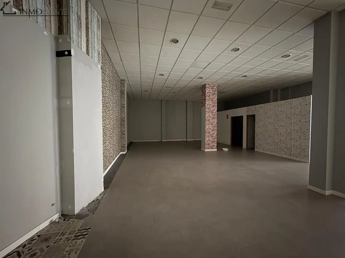 Local comercial en alquiler en La Seca - Los Salgueriños, imagen 2