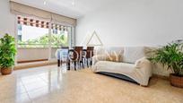 Sala d'estar de Pis en venda en Reus amb Jardí privat, Terrassa i Balcó