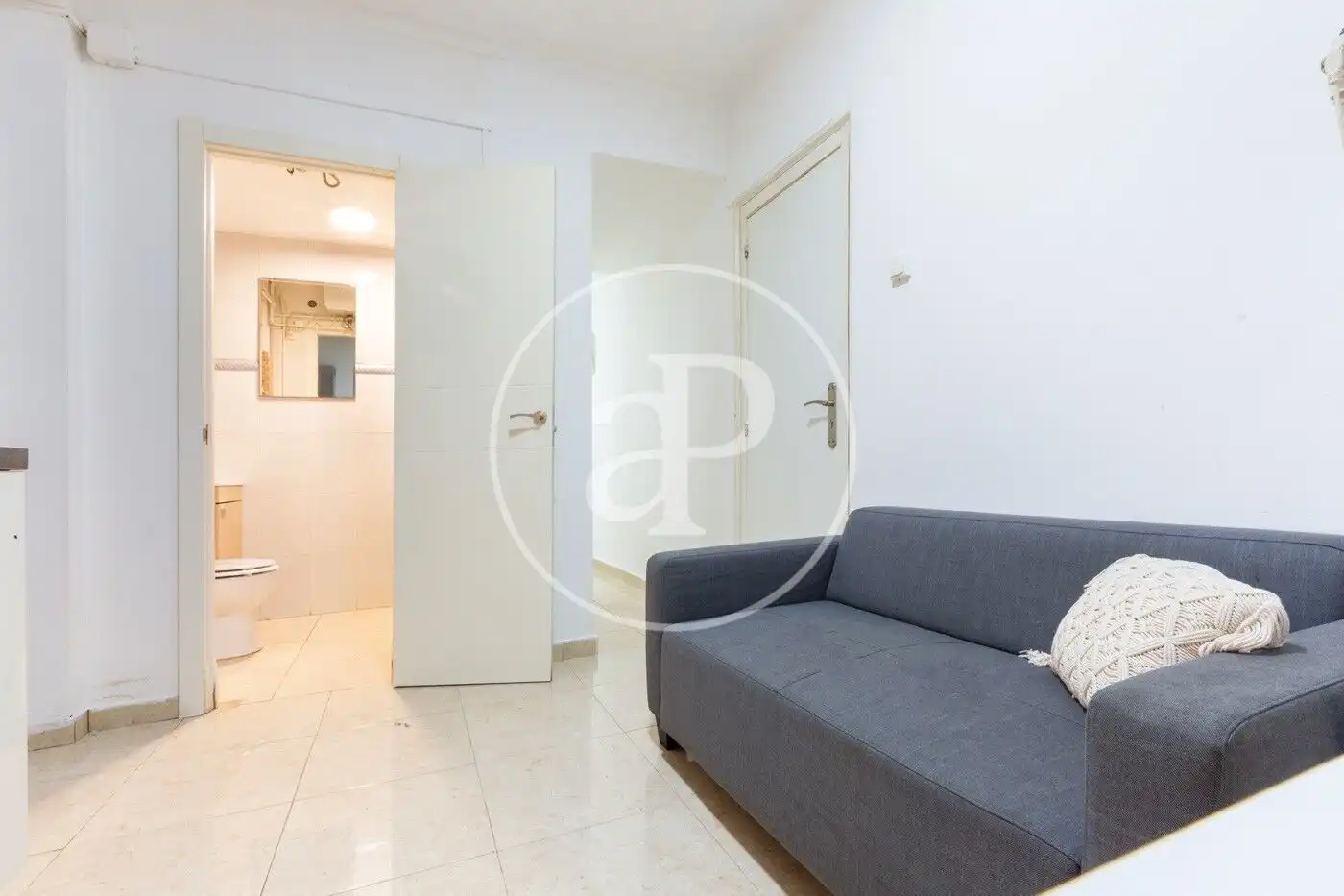Außenansicht von Wohnung zum Verkauf in Valencia mit Heizung und Balkon