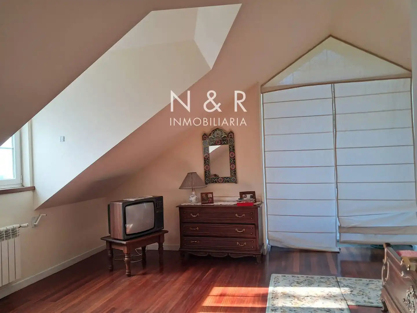 Chalet con jardín en venta en Nabal, imagen 12