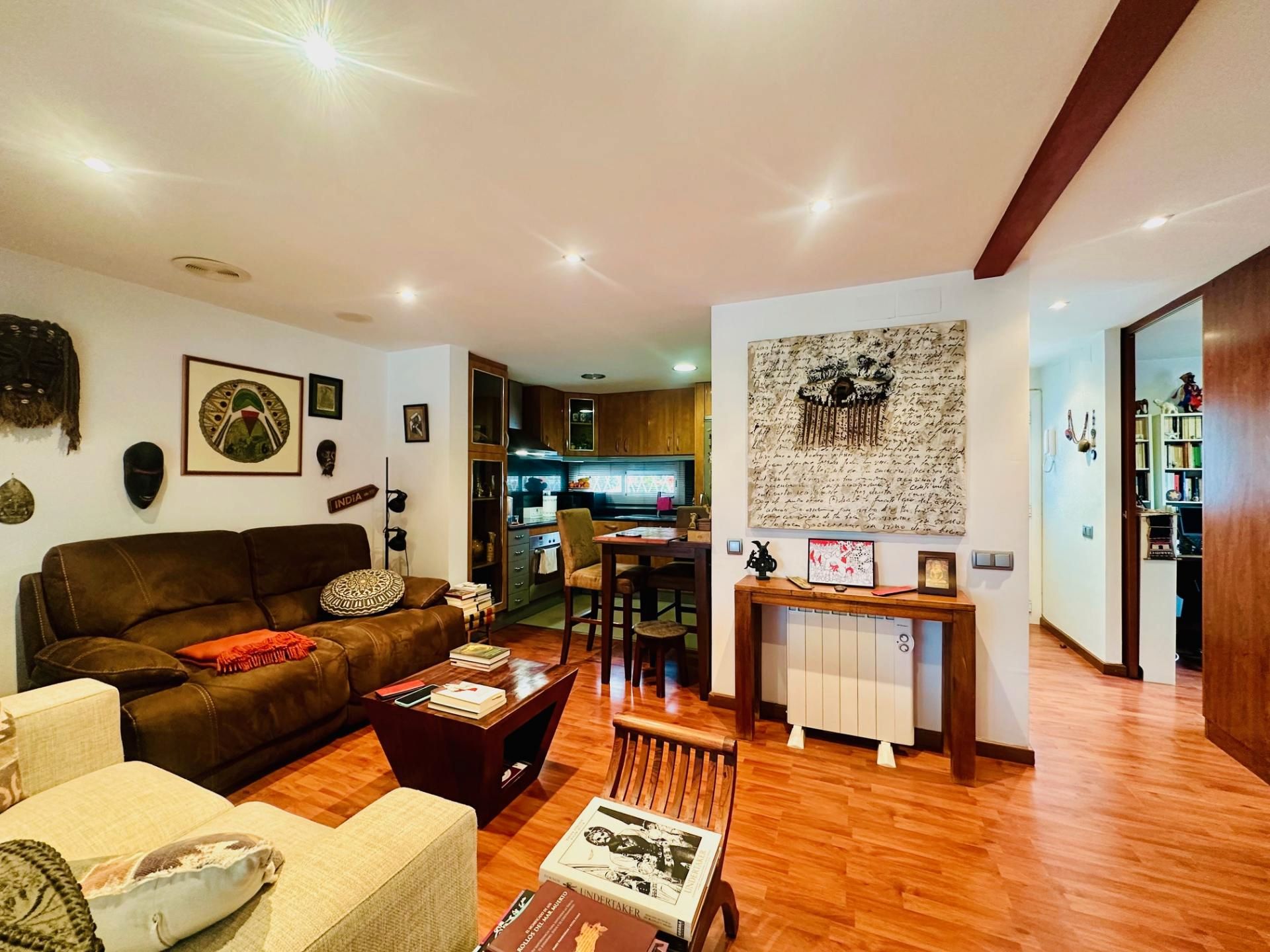 Sala de estar de Dúplex en venta en Castelldefels con Aire acondicionado, Parquet y Terraza