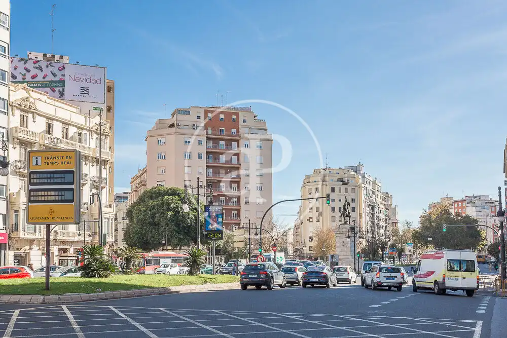 Vista exterior de Pis de lloguer en Valencia amb Aire condicionat, Calefacció i Moblat