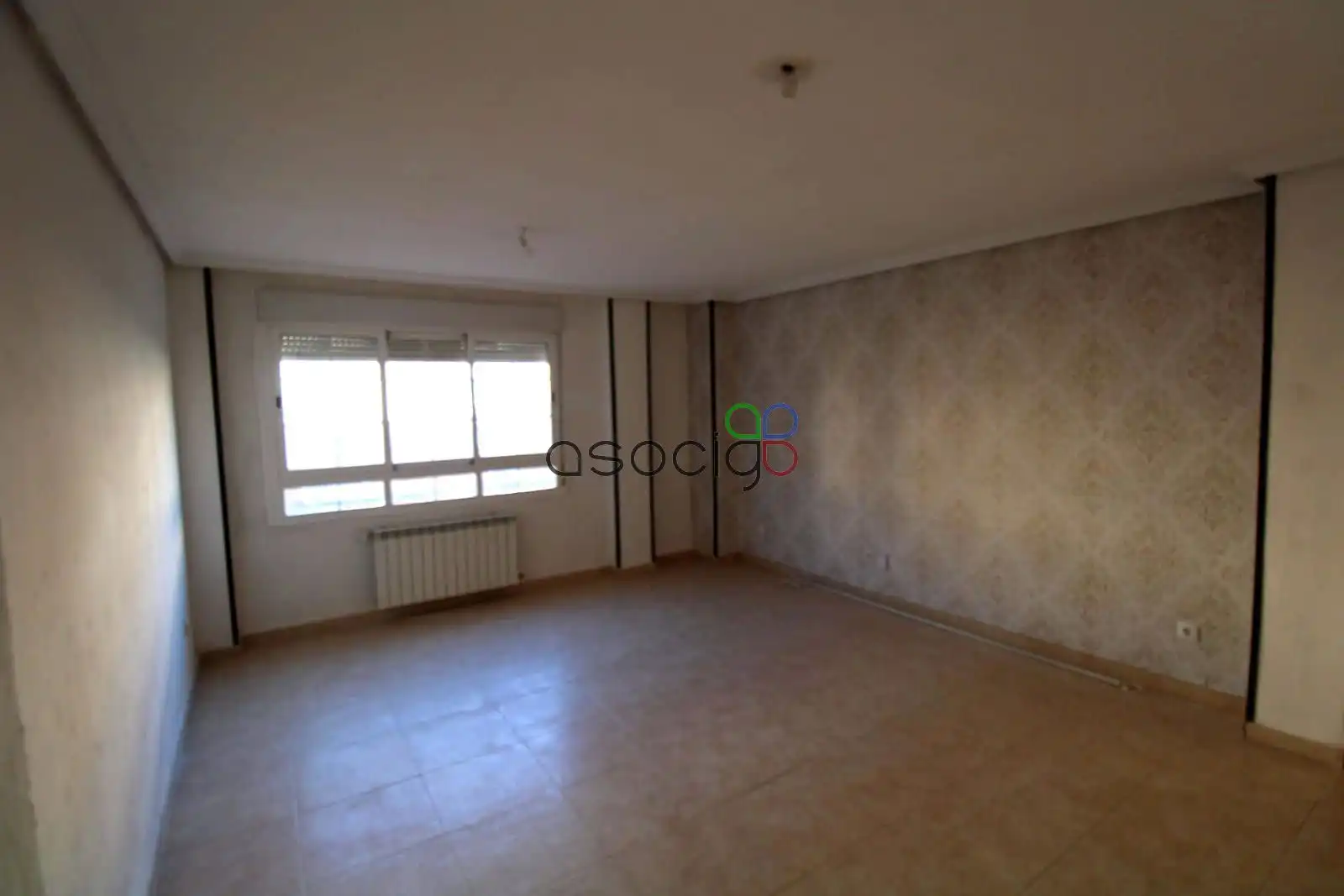 Habitación de Casa adosada en venta en Azuqueca de Henares con Calefacción