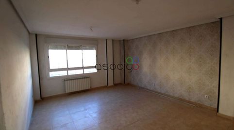 Foto 4 de Casa adosada en venta en Alisos, El Vallejo, Azuqueca de Henares