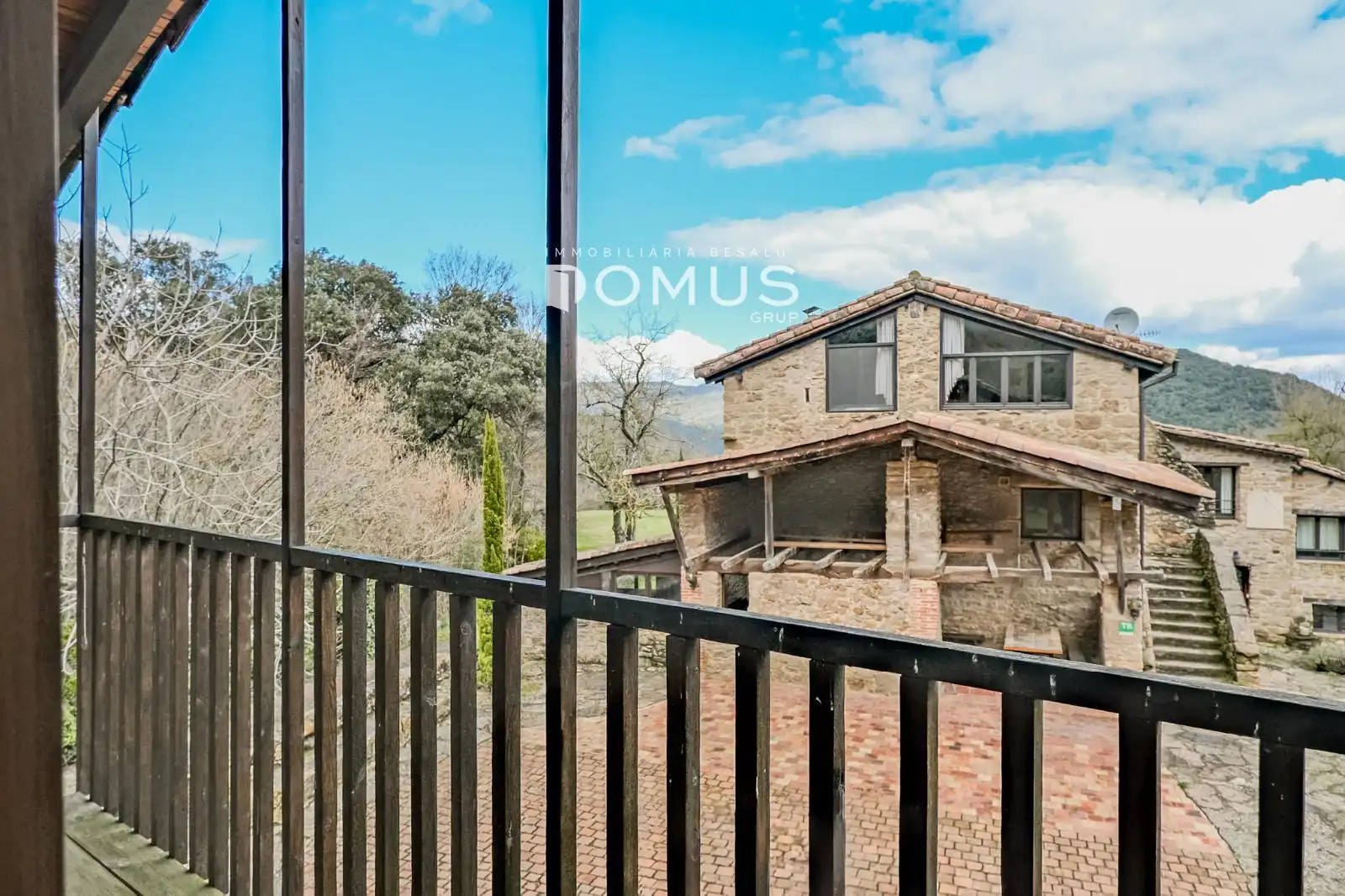 Vista exterior de Finca rústica en venta en Santa Pau con Calefacción, Parquet y Piscina