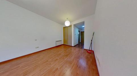 Photo 5 of Flat to rent in Calle del Mar de Japón, Pinar del Rey, Madrid