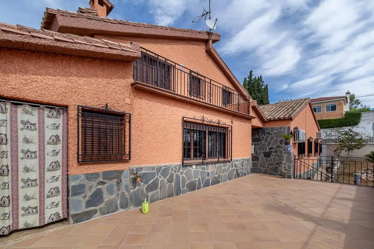 House with terrace for sale in Calle VIRGEN DEL ROSARIO, imagen 9