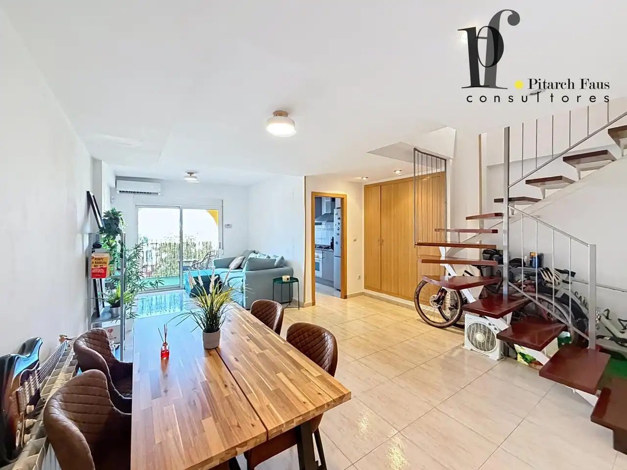 Sala de estar de Piso en venta en Benissanó con Calefacción y Balcón