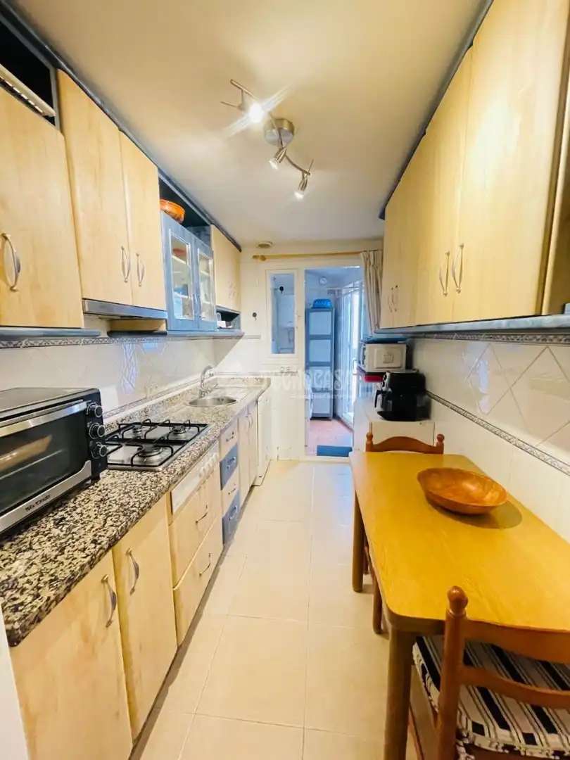 Kitchen of Flat for sale in Fuengirola  with Balcony