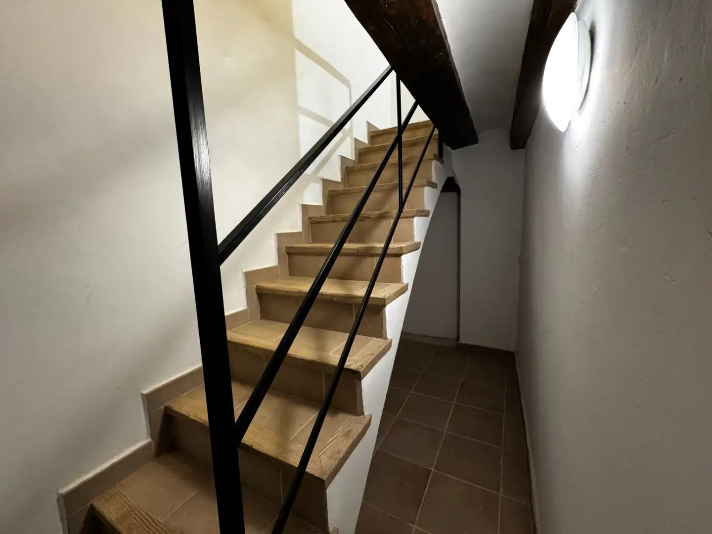 Casa adosada en venta en Calle de los Serranos de Aparicio, 11, Cretas