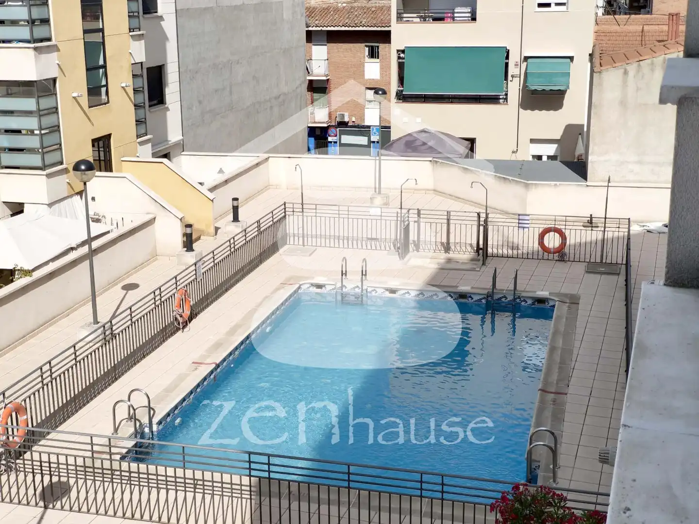 Piscina de Pis en venda en Getafe amb Calefacció, Terrassa i Traster