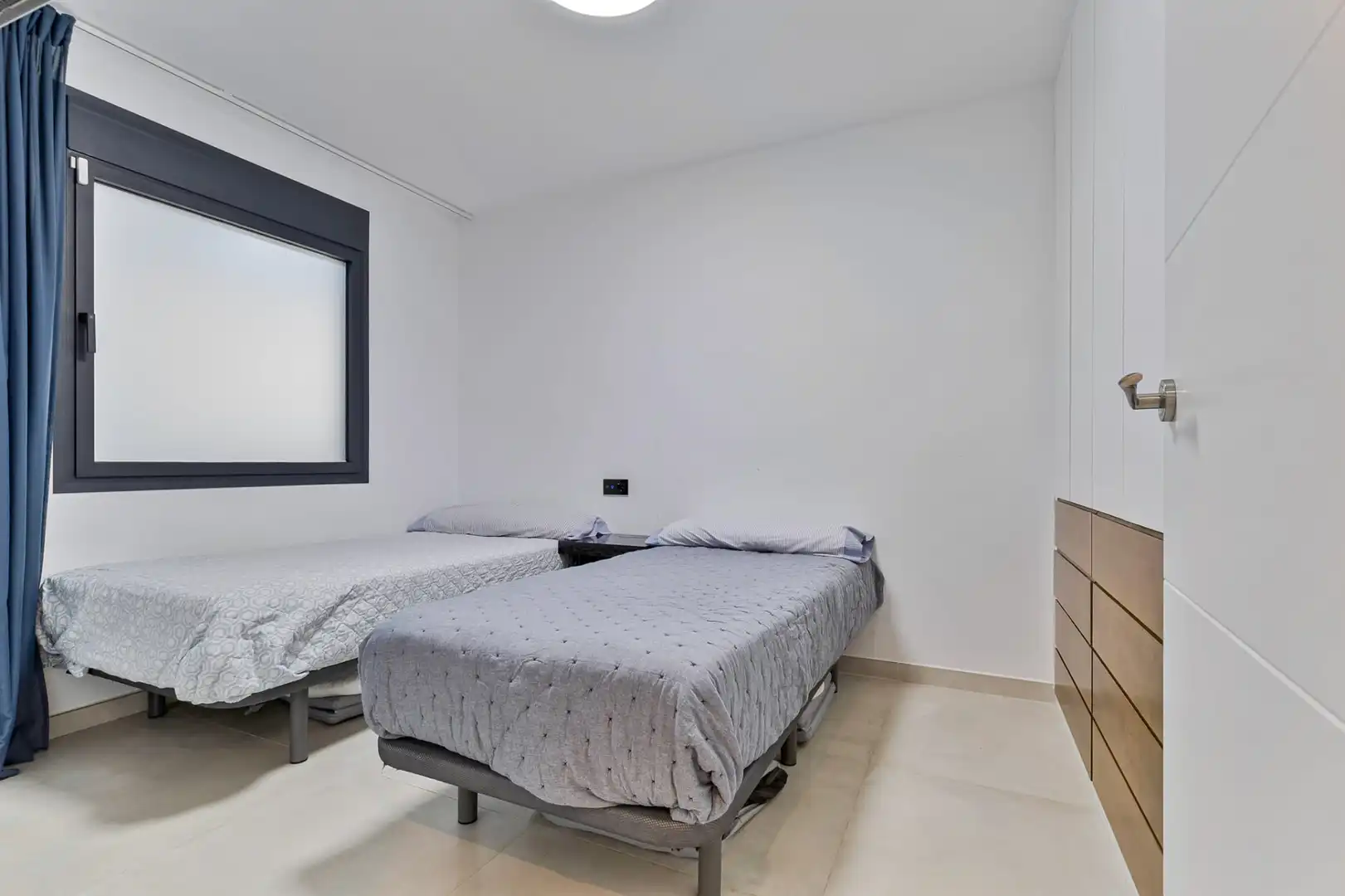 Habitación de Apartamento en venta en Playa de los Boliches