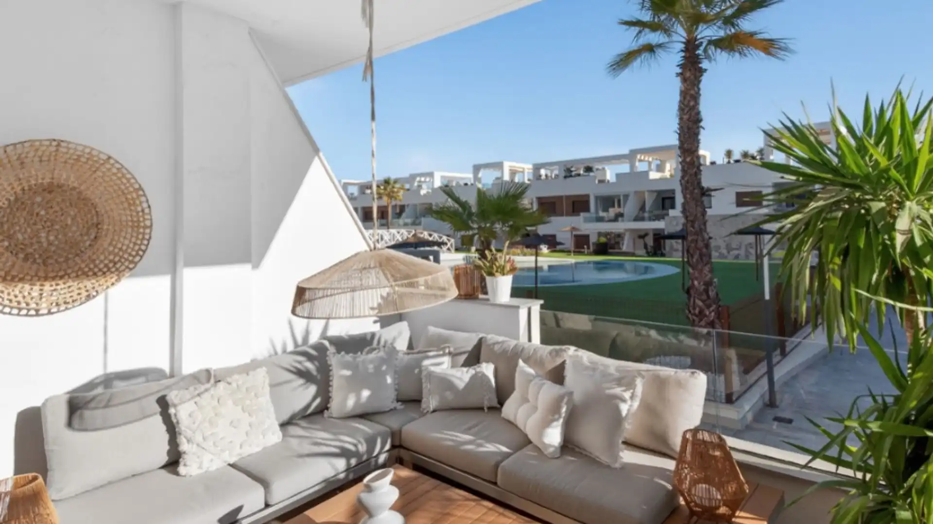 Terrace of Apartments for sale in Torrevieja  with Air Conditioner, Private garden and Terrace