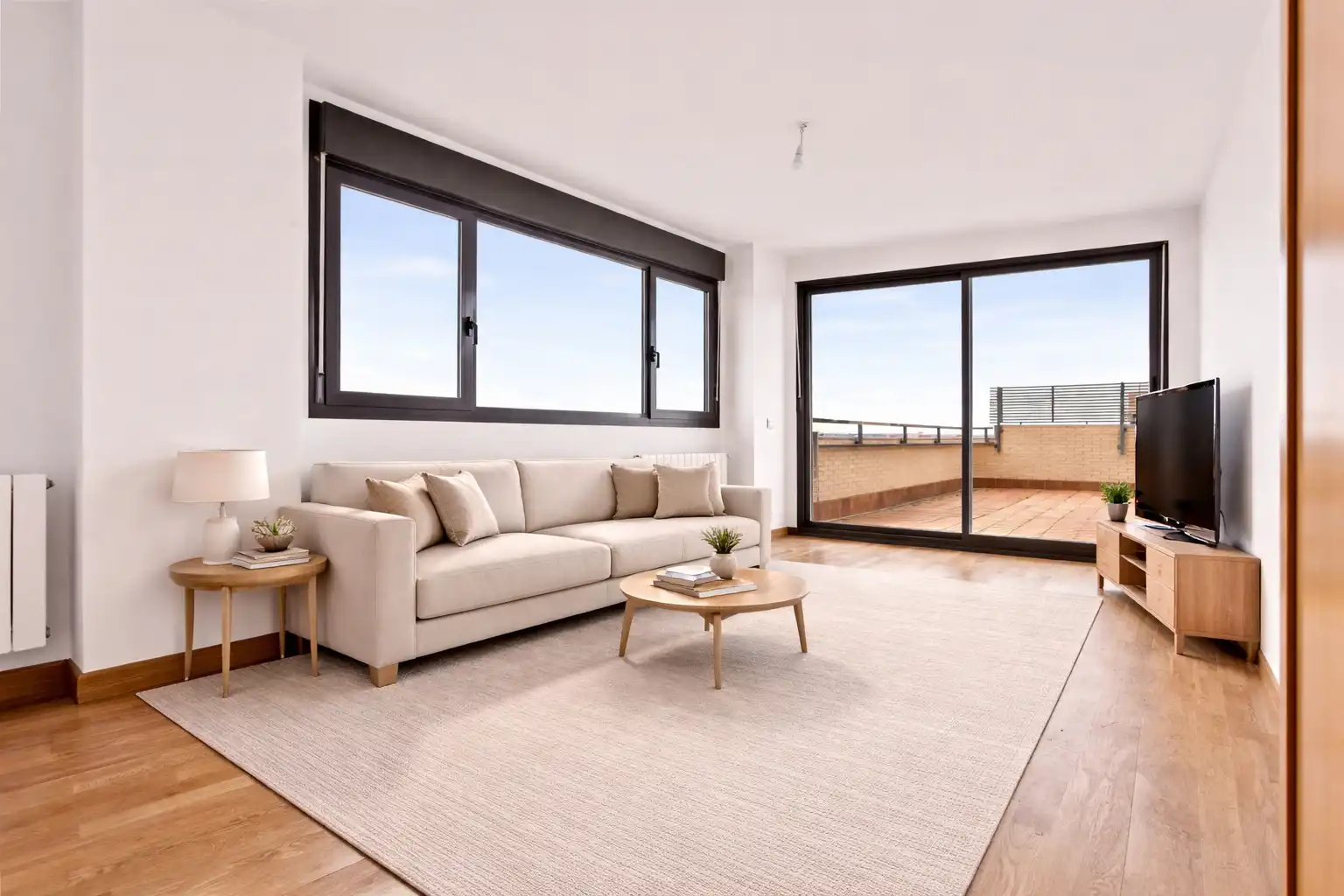 Sala de estar de Piso en venta en Madrid con Aire acondicionado, Trastero y Piscina comunitaria