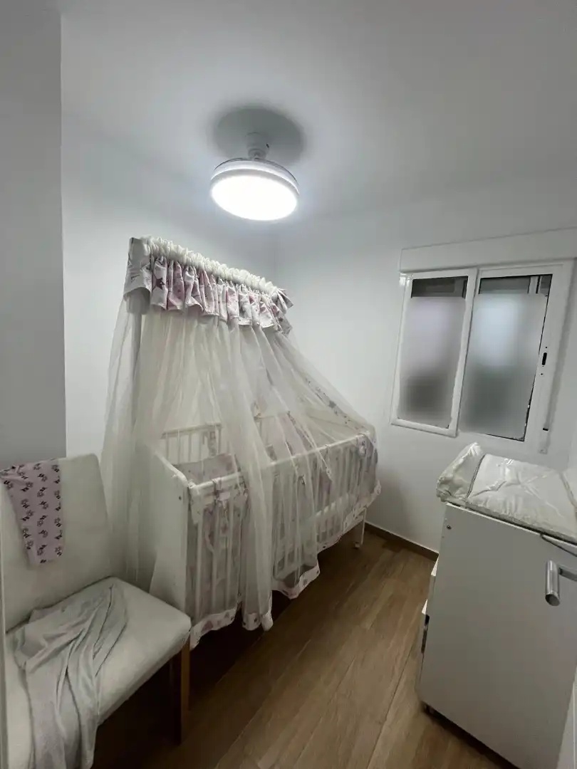 Bedroom of Flat for sale in Sevilla