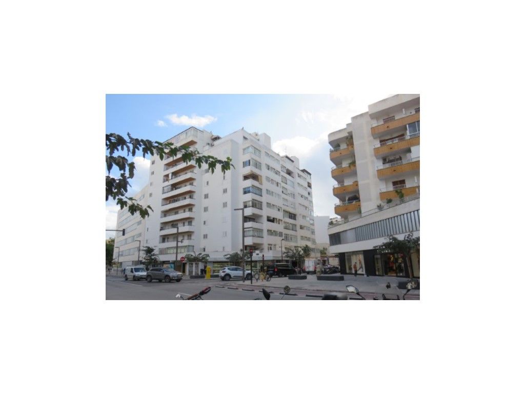 Flat for sale in N/A, S'Eixample - Can Misses