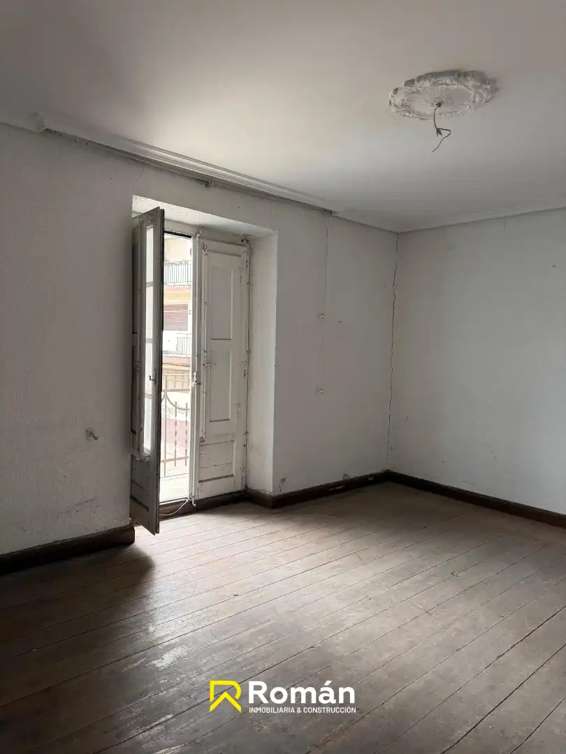 Bedroom of Buildings for sale in Lodosa