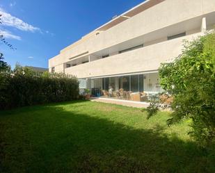 Exterior view of Planta baja for sale in  Córdoba Capital  with Air Conditioner and Terrace