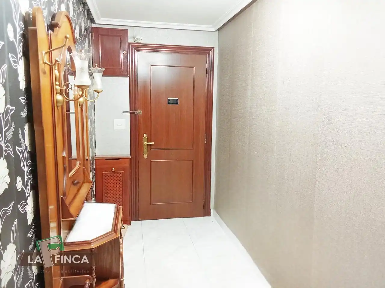 Flat for sale in Oviedo   with Heating and Parquet flooring