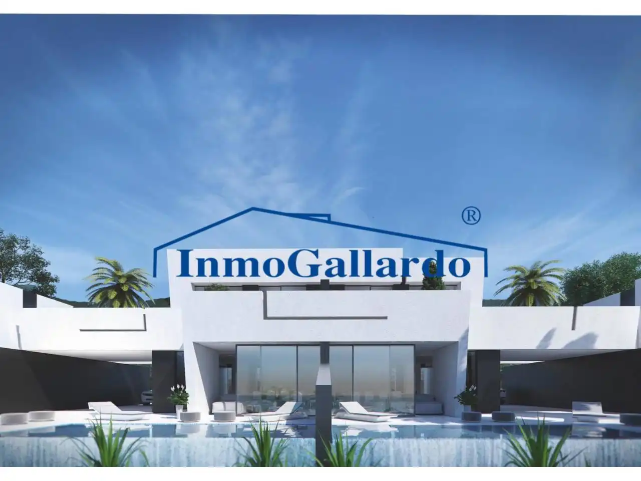 Casa con jardín en venta en Torre del Mar, imagen 2