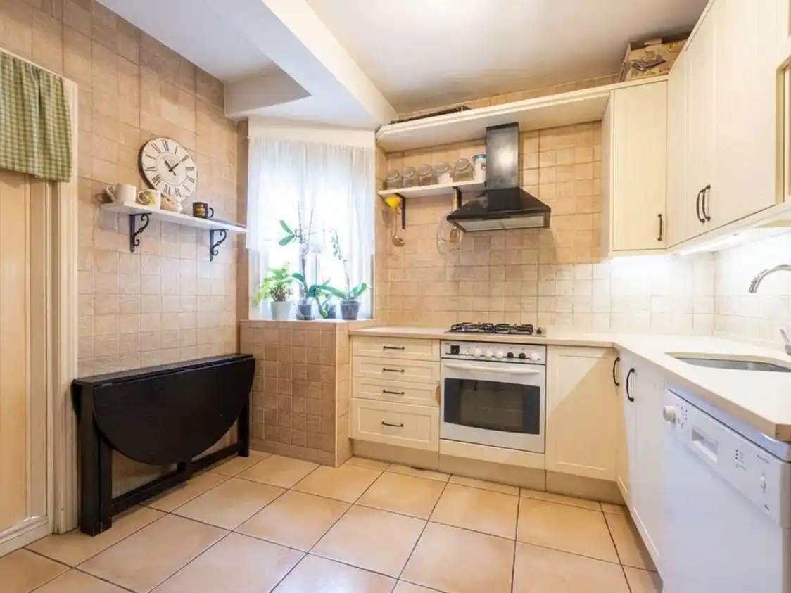 Kitchen of Flat for sale in  Madrid Capital  with Air Conditioner and Terrace