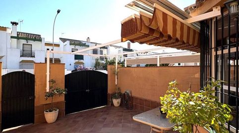 Foto 3 de Casa adosada en venda a Núcleo urbano, Chiclana de la Frontera
