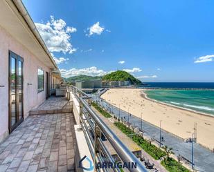 Vista exterior de Àtic en venda en Donostia - San Sebastián  amb Terrassa