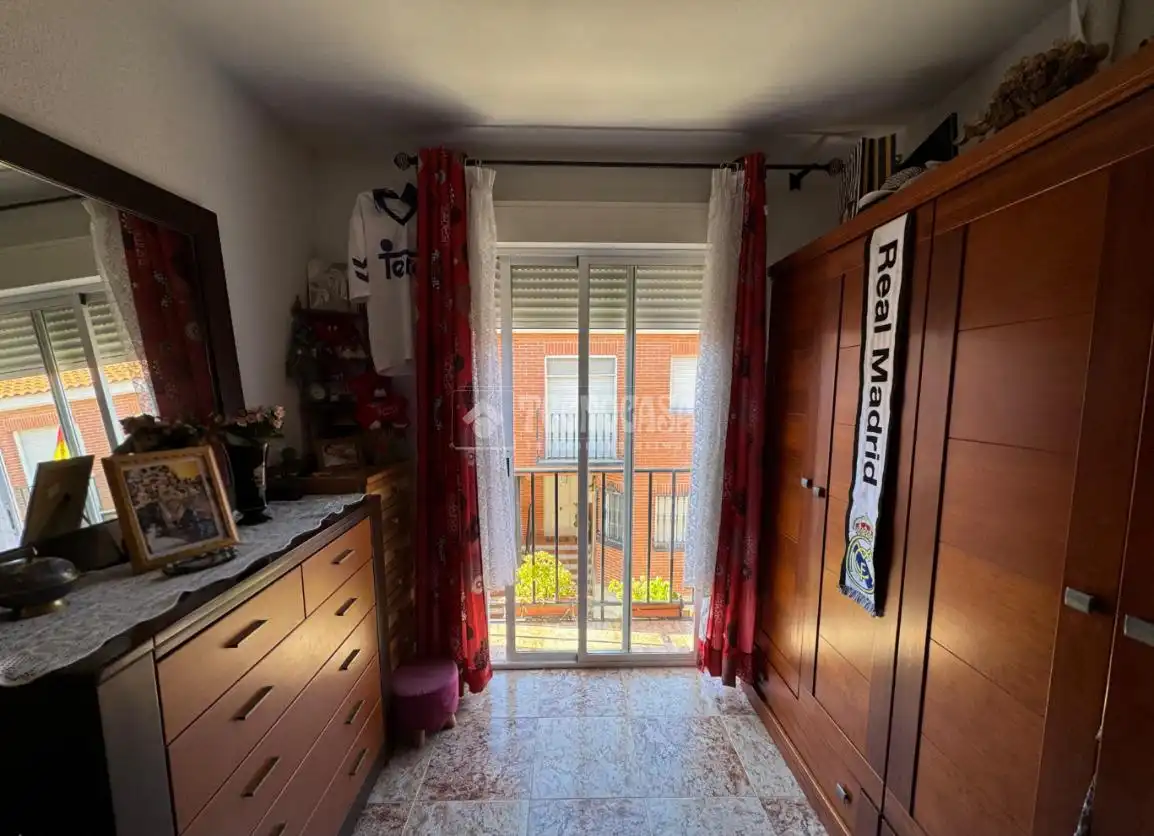 Habitación de Casa adosada en venta en Yepes con Calefacción
