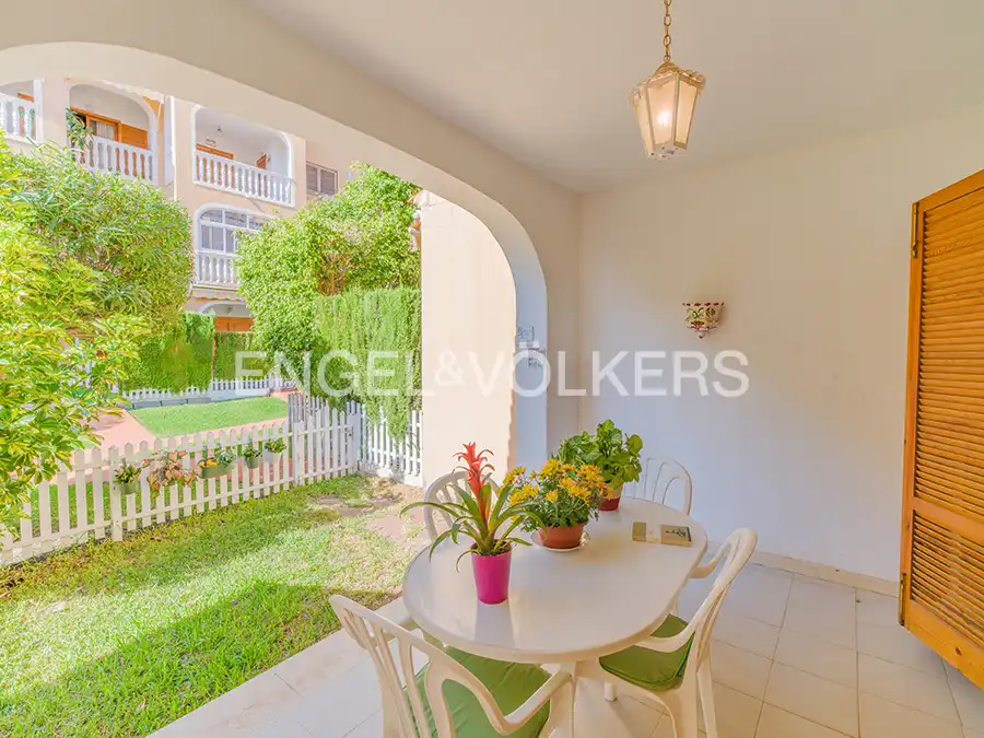 Terraced house with terrace for sale in Carrer Sant Bartomeu 115, imagen 3