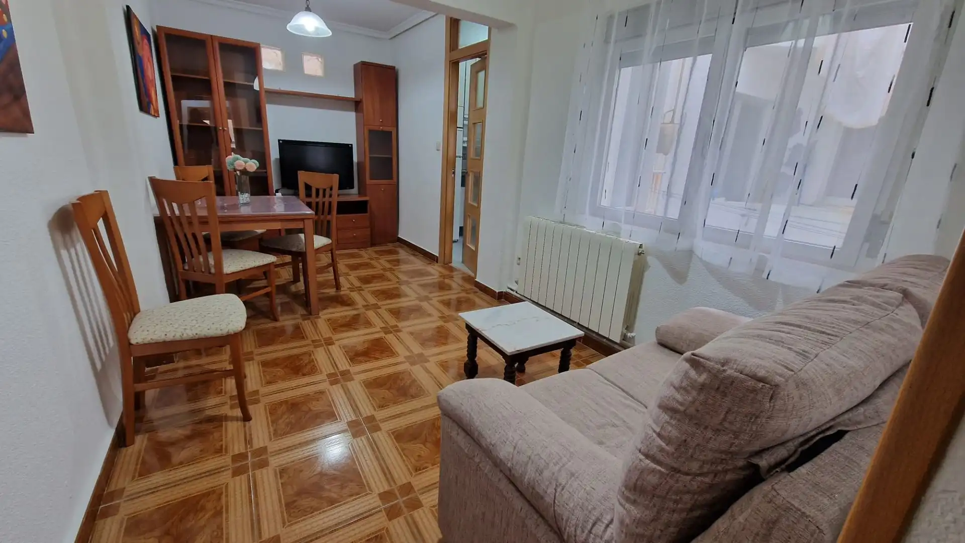 Sala de estar de Piso de alquiler en Salamanca con Calefacción y Amueblado