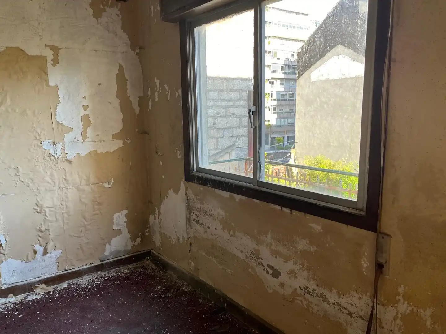 Dormitori de Casa o xalet en venda en Vigo  amb Jardí privat, Traster i Balcó