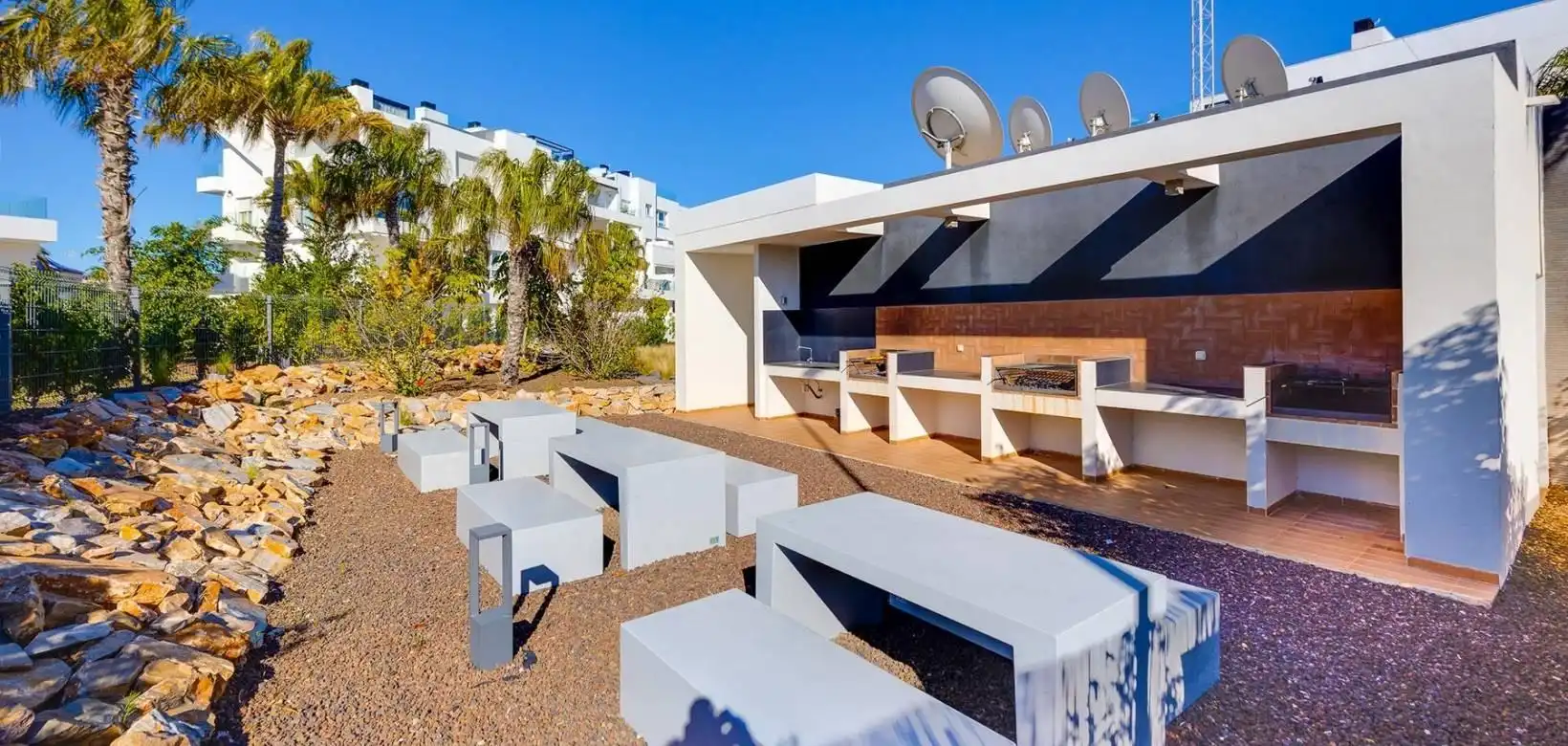 Terrassa de Àtic en venda en Torrevieja amb Aire condicionat, Calefacció i Jardí privat