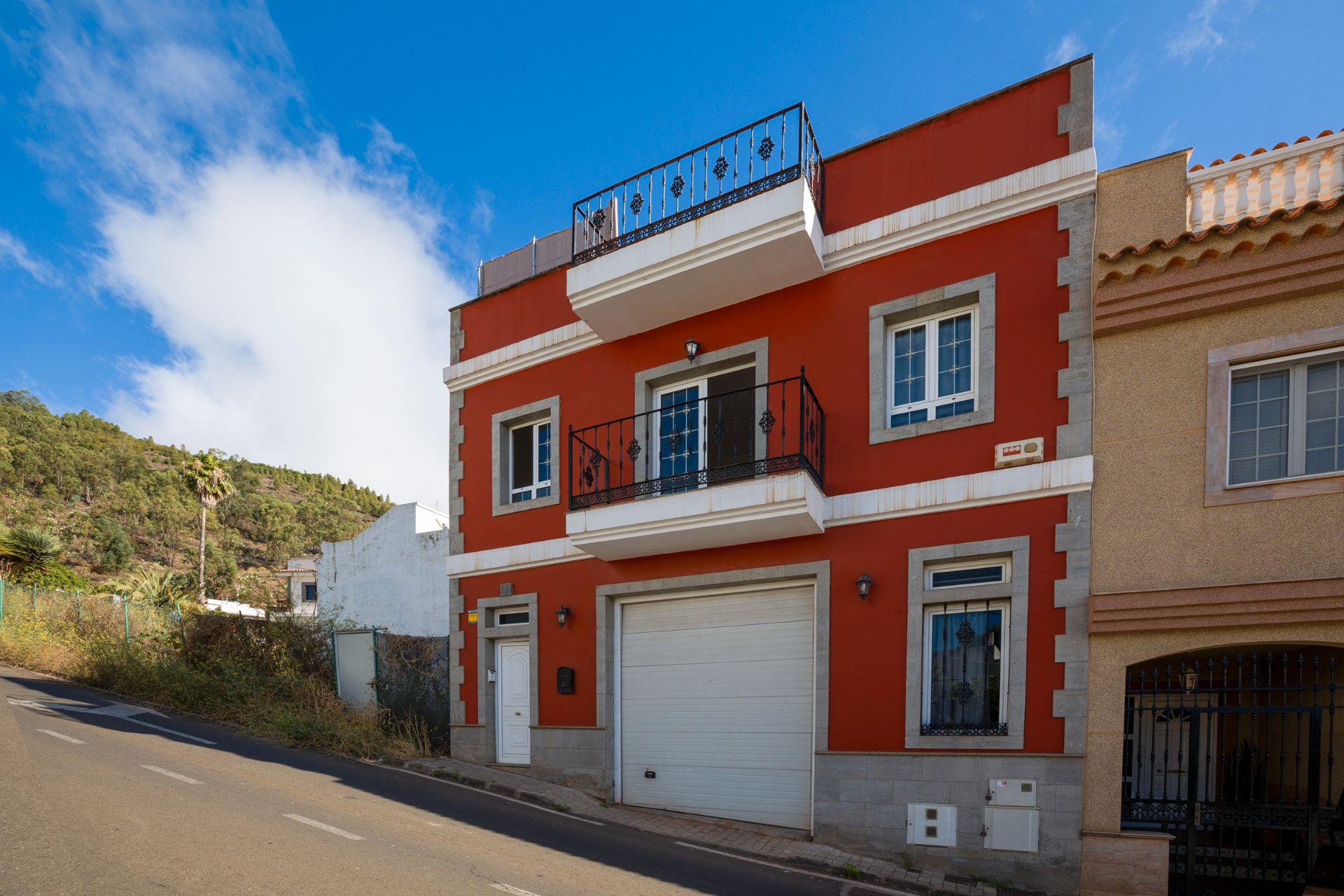 Exterior view of Single-family semi-detached for sale in Teror  with Terrace, Storage room and Balcony