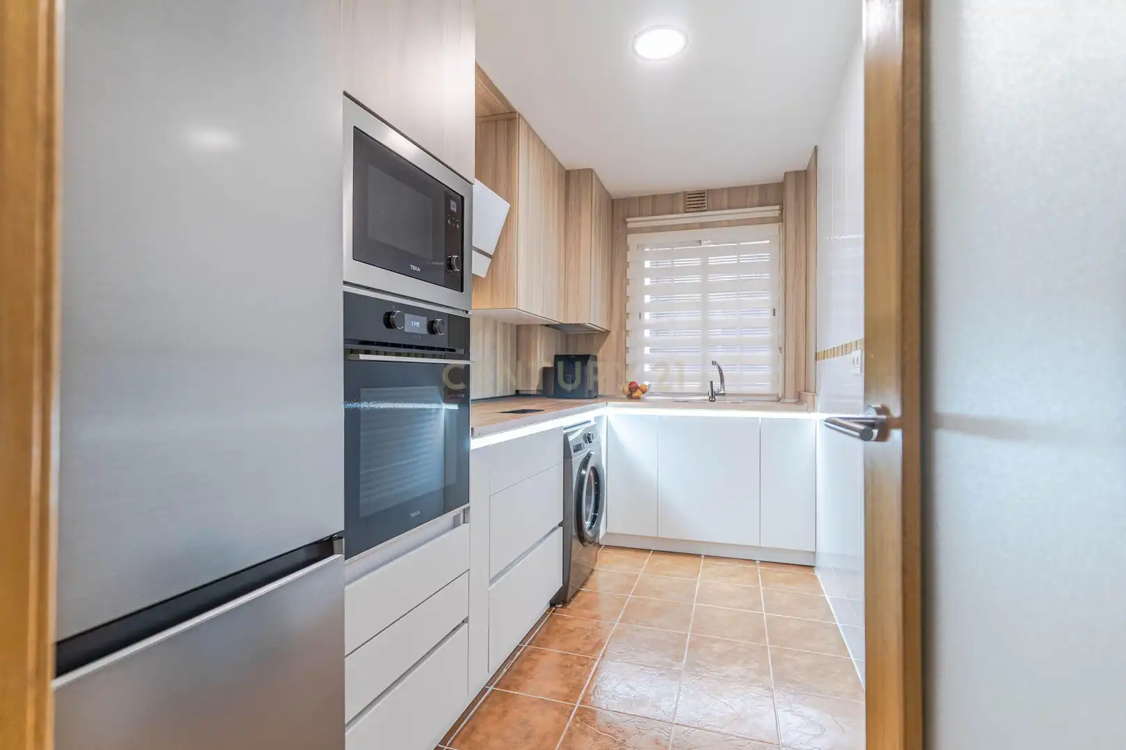 Cocina de Piso en venta en Pinos Puente con Aire acondicionado, Trastero y Balcón