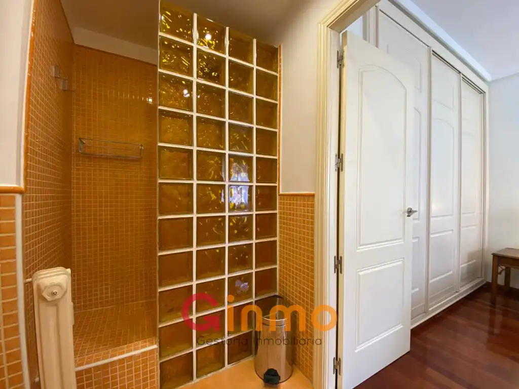 Flat for rent in Calle de San Julio, 3, El Viso