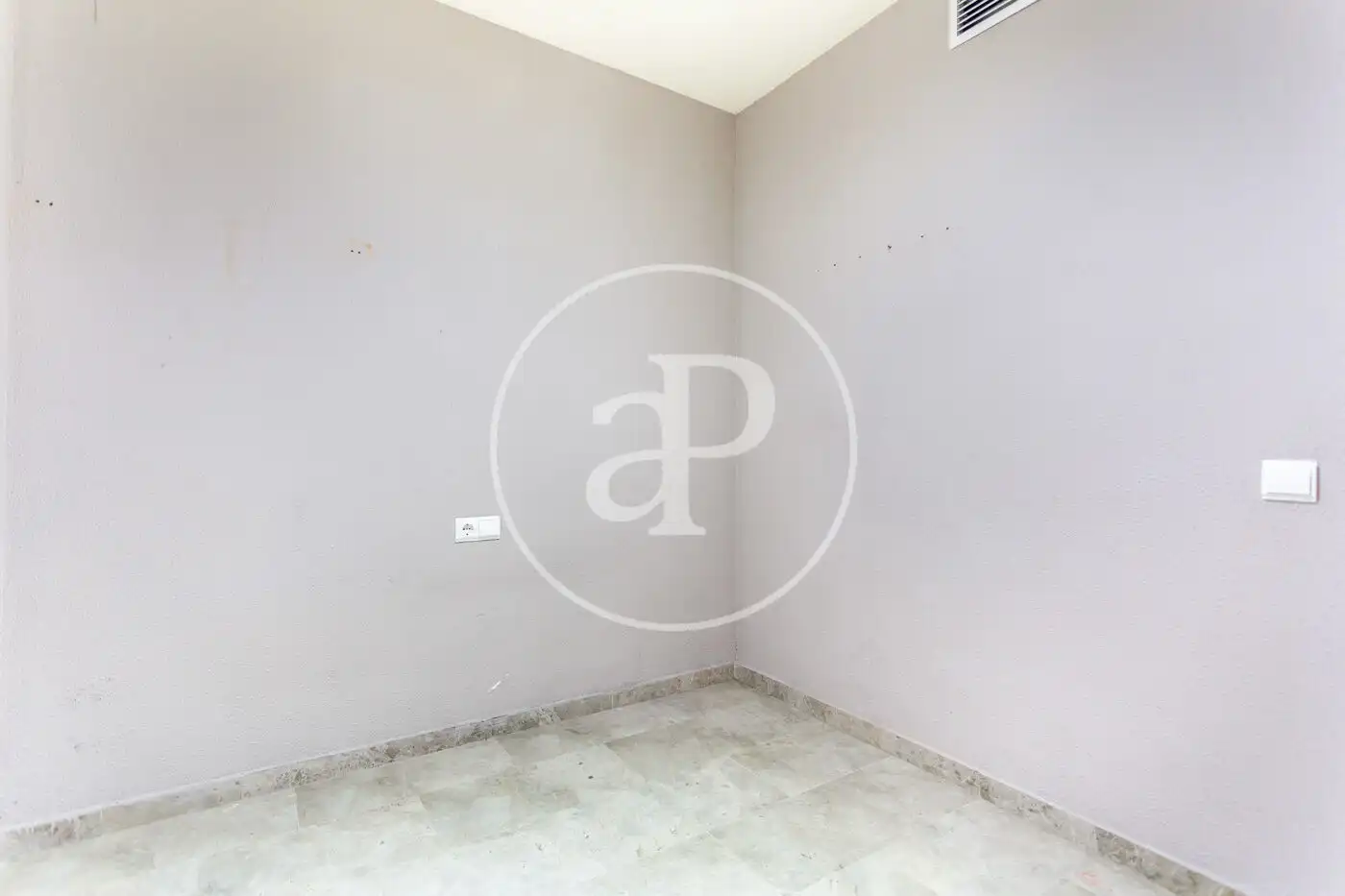 Flat for rent in Pl. de la Constitución, La Constitución - Canaleta