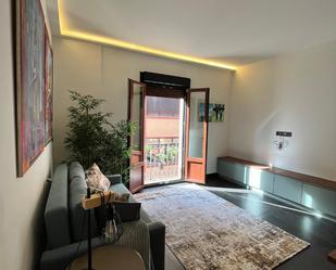 Sala d'estar de Apartament de lloguer en Bilbao  amb Calefacció, Moblat i Forn