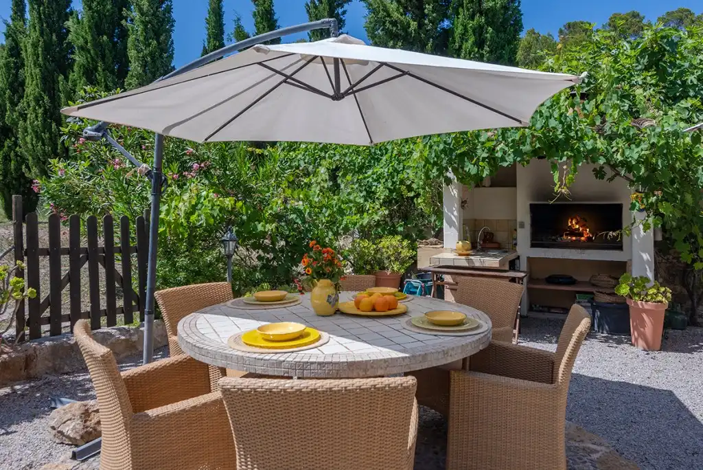 Casa rústica con piscina en venta en Andratx pueblo, imagen 3