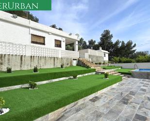 Garden of House or chalet for sale in Casinos  with Air Conditioner, Heating and Private garden